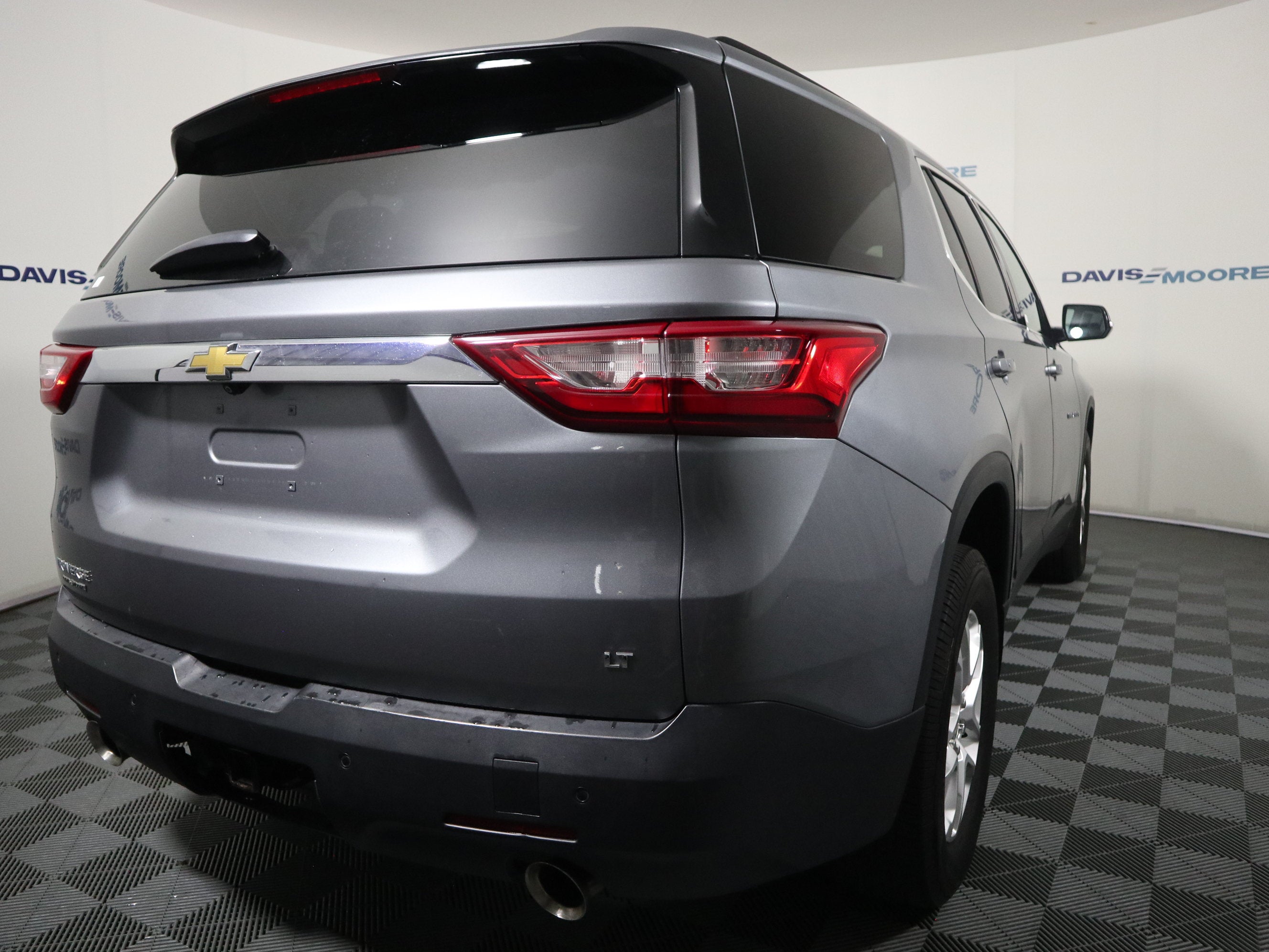 2020 Chevrolet Traverse — detail view