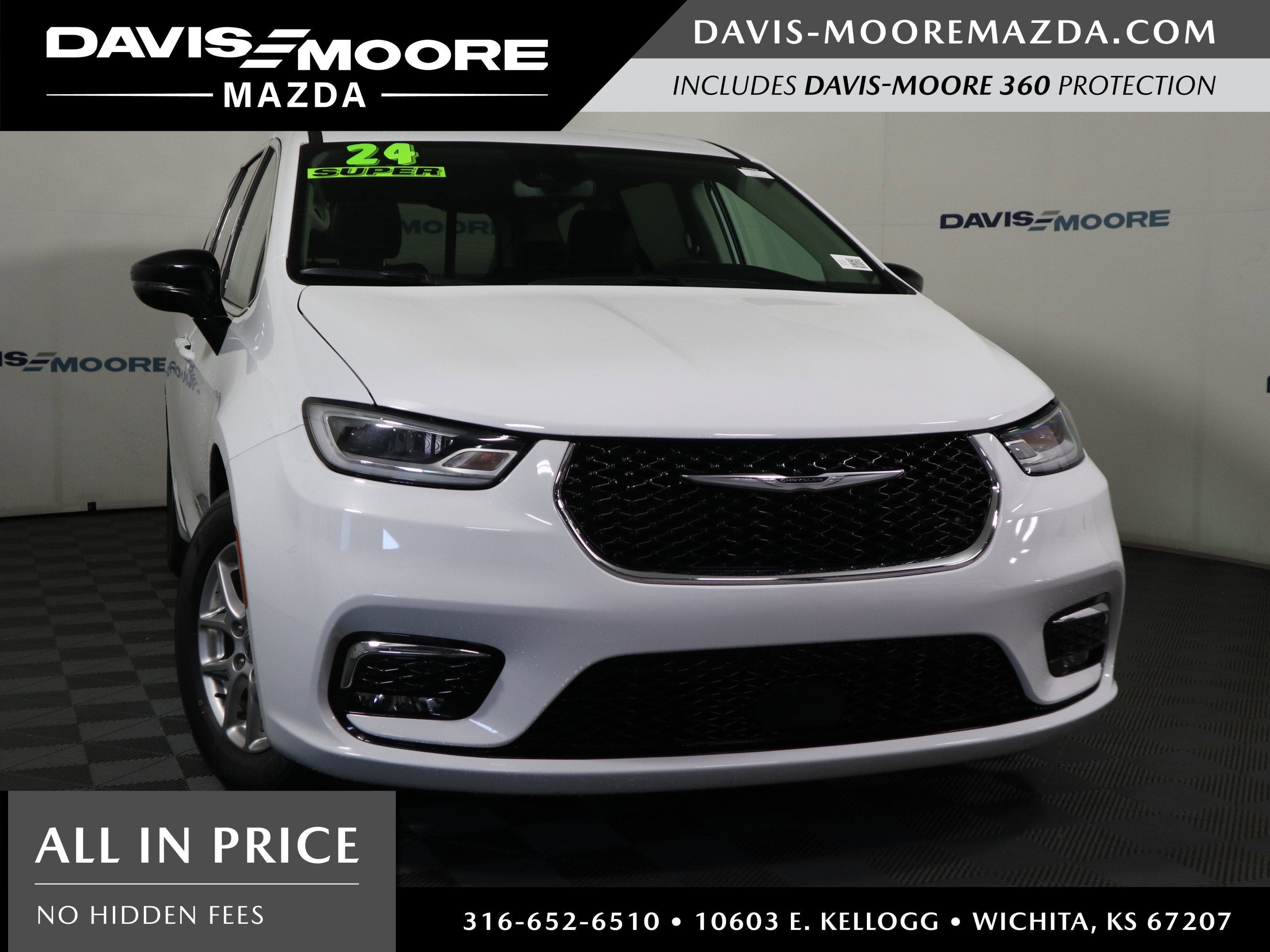 2024 Chrysler Pacifica Touring L in Bright White Clearcoat — front three-quarter view