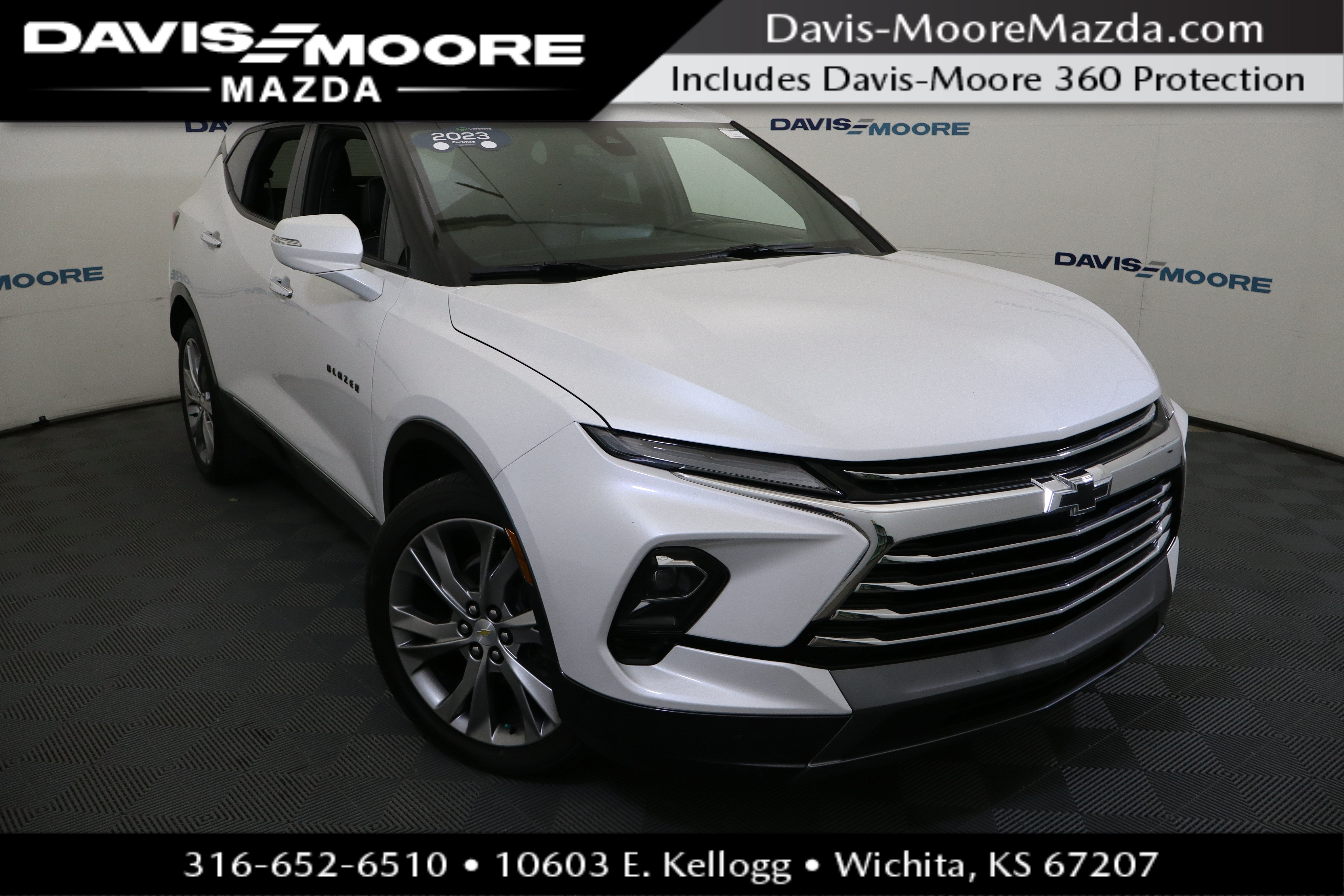 2023 Chevrolet Blazer Premier in Iridescent Pearl Tricoat — front three-quarter view